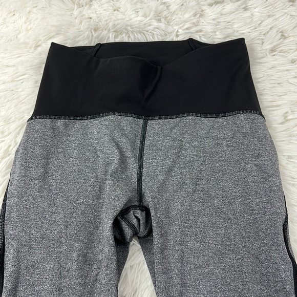 Lululemon Train Times Crop (17") Heathered Black / Black - Picture 2 of 7